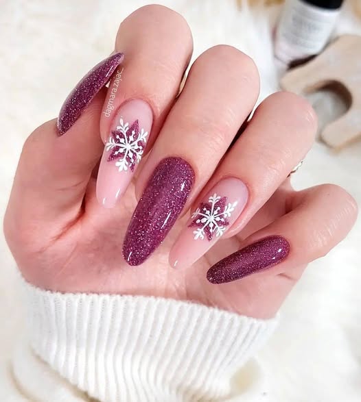 Cozy and Festive Winter Nail Art Designs A - Image 1