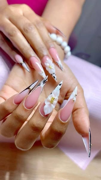 Exquisite Long Stiletto Nail Art Designs in Soft - Image 1